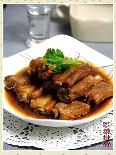 braised pork ribs