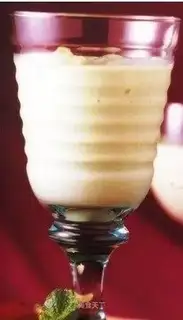 Iced mint milk tea
