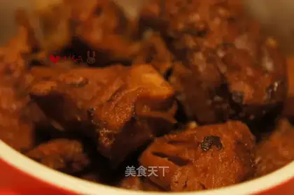 stewed pork with wine