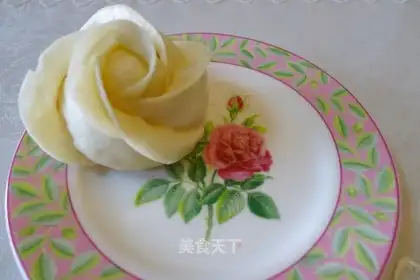 Rose steamed buns