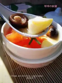 Japanese tofu mixed vegetable soup
