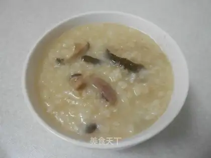 Pork and mushroom porridge