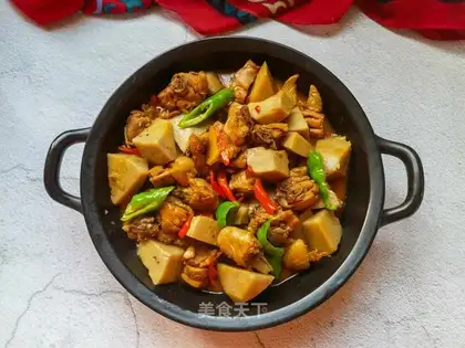 Potato-cooked chicken leg