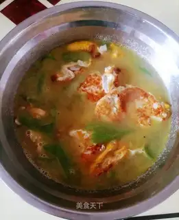 Smelt egg soup