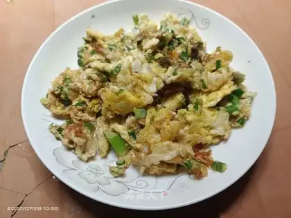 Onion fried eggs