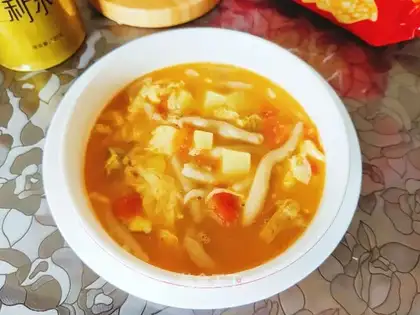 Tomato pasta fish soup
