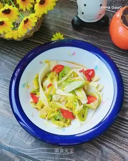 Piggy-cracked cabbage