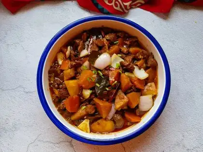 Carrot potatoes, lamb stew