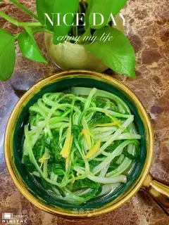 Kang-see fried cabbage