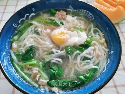 Egg gravy noodles