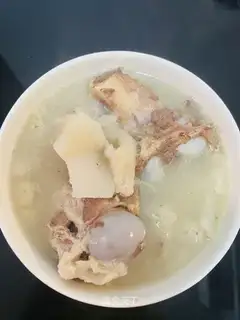Pyramid Pork Pork Soup