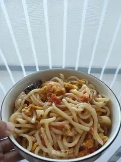 Tomato egg noodles