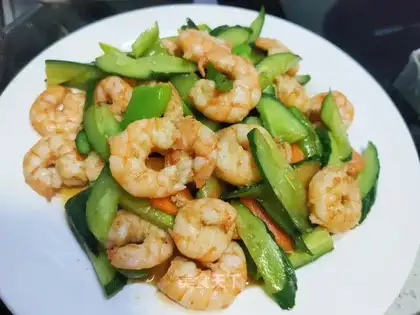 Shrimp cucumber