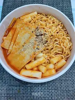 - Noodle-cake turkey noodles