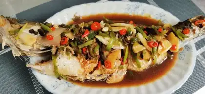 Red soybeans, sea bass