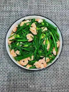 Shrimp sprouts