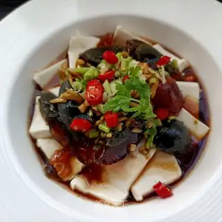Eggs and tofu