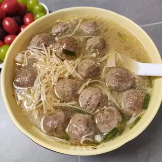 Meatball mushroom soup