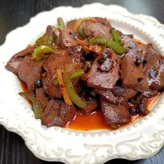 Mother-in-law makes pig blood