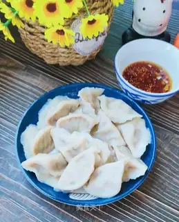 Pumpkin pork dumplings