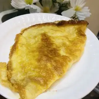 Fried eggs from the sauerkraut