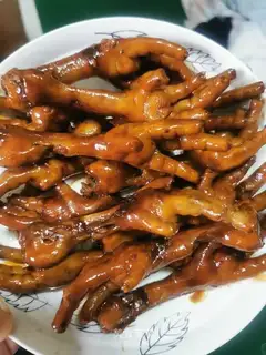 Chicken claws