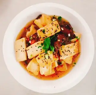 Tofu burns duck blood