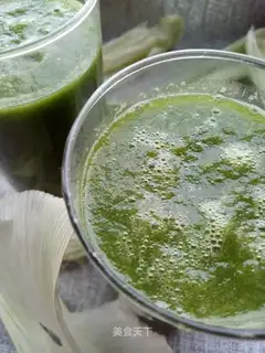 Celery apple juice