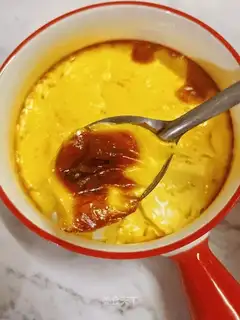 Caramel pudding from the oven