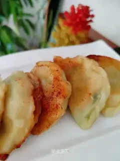 Pork omelet box