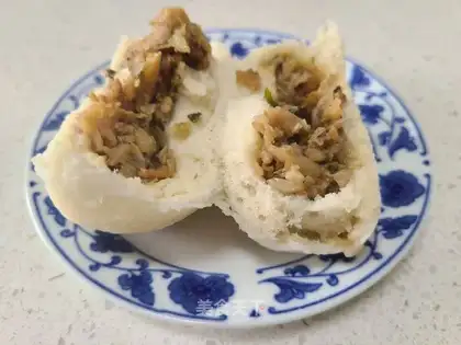 Sour sauce pie