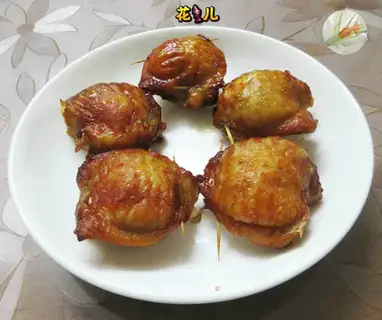 Chicken wing buns