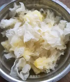 A silver ear treatment