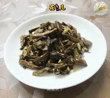 Garlic tea mushrooms
