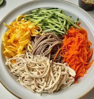 Chicken noodle