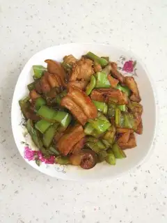 Chili fried meat