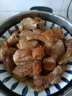 Steaming taro