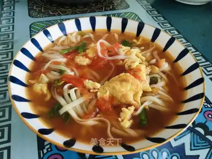 Tomato egg noodles