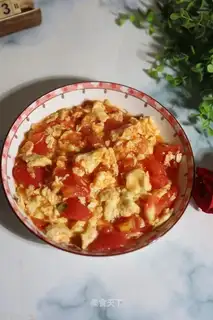 Tomato fried eggs