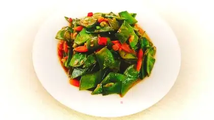 Fried lentils