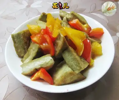 The pepper burns the tofu