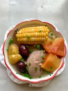 Cumbernut corn soup
