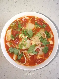 Tomato egg noodles and soup
