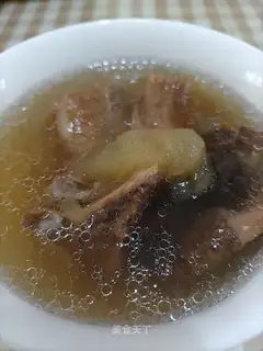 Sheep belly apple bone soup