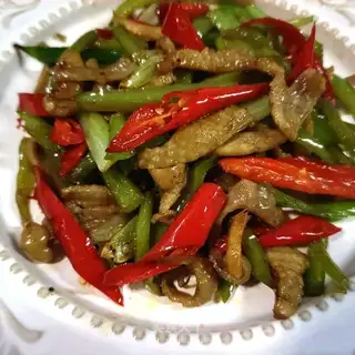 Chili fried chicken skin