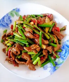 Garlic beef