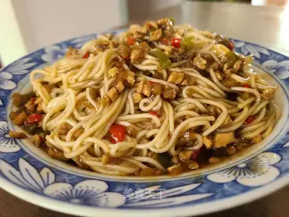 Cheese sauce for noodles