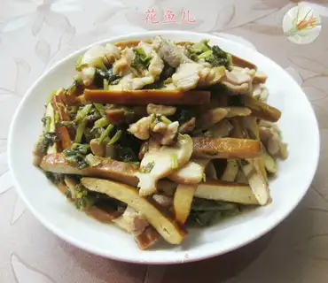 Pickles, chicken legs, fragrance