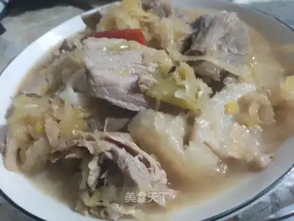 Sour stew pork