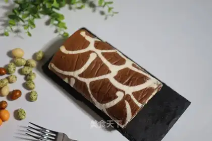 A plum deer roll